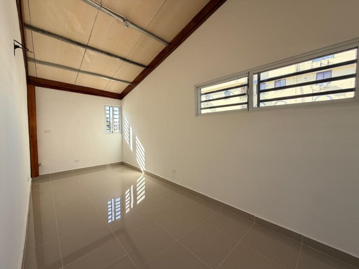 Local comercial en renta en Gazcue, SD – foto 3