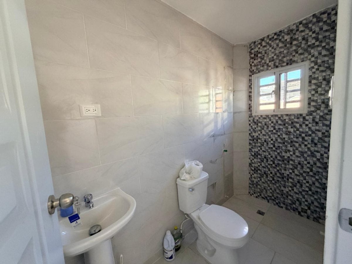 Local comercial en renta en Gazcue, SD – foto 4