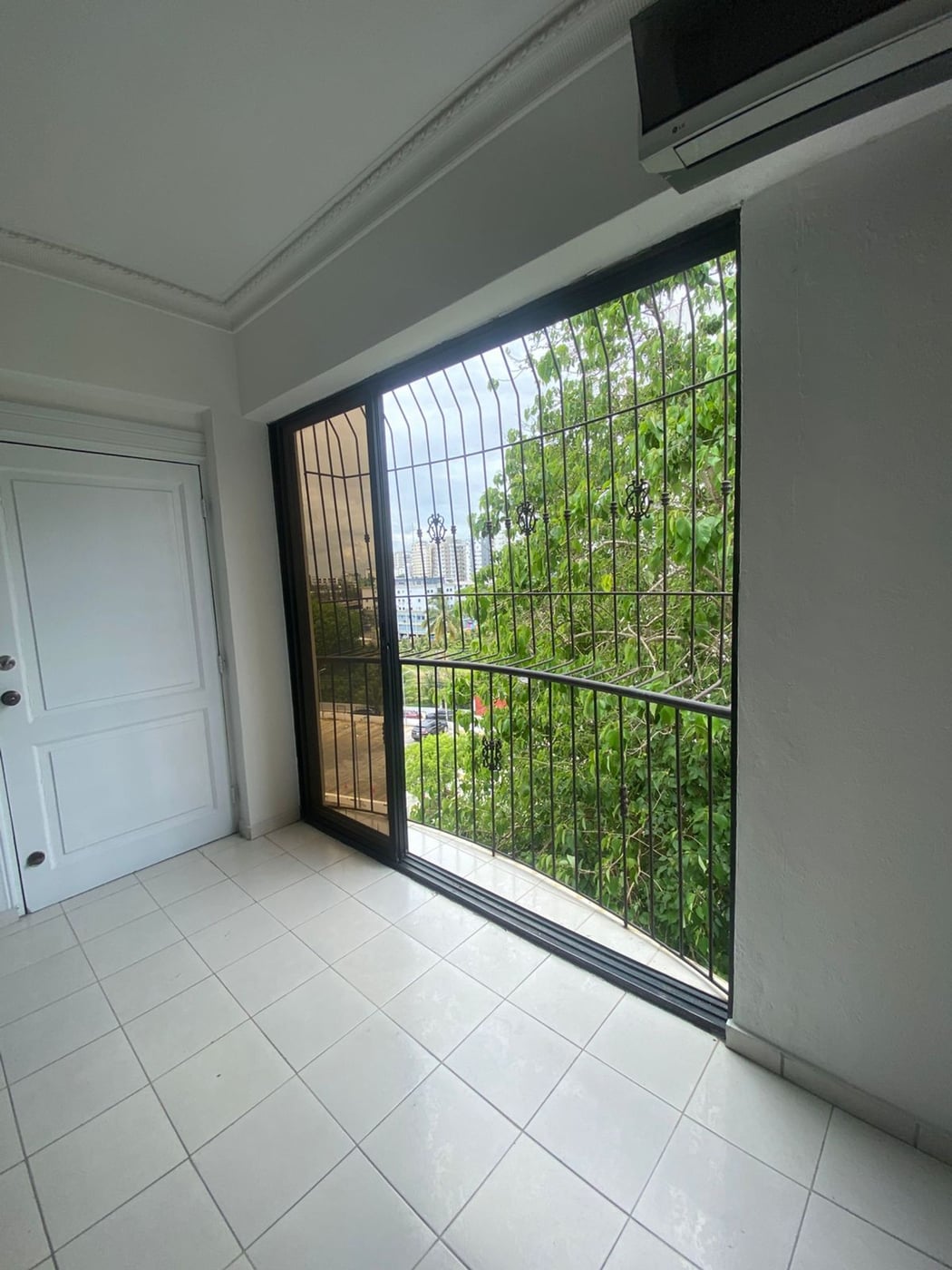 APARTAMENTO AMUEBLADO EN URBANIZACION FERNANDEZ – foto 11