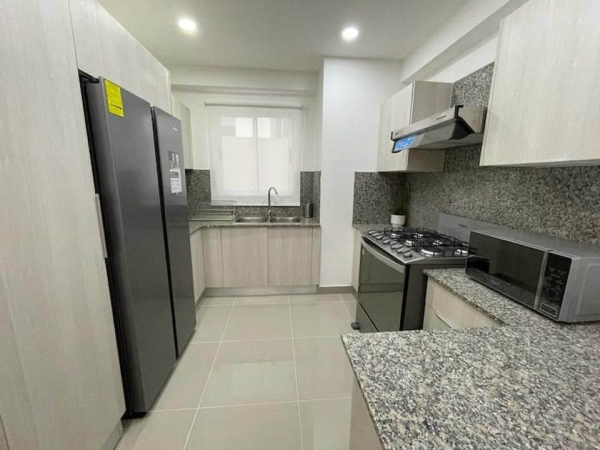 Apartamento en Ensanche Serrallés, Santo Domingo – foto 1