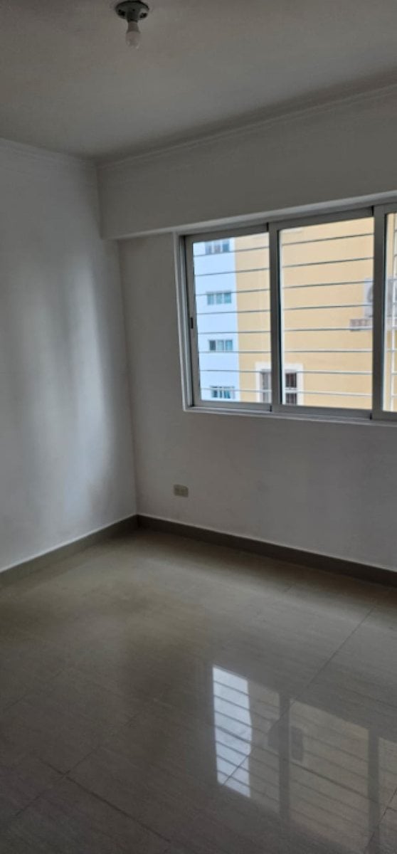 Apartamento en alquiler e Evaristo Morles – foto 6