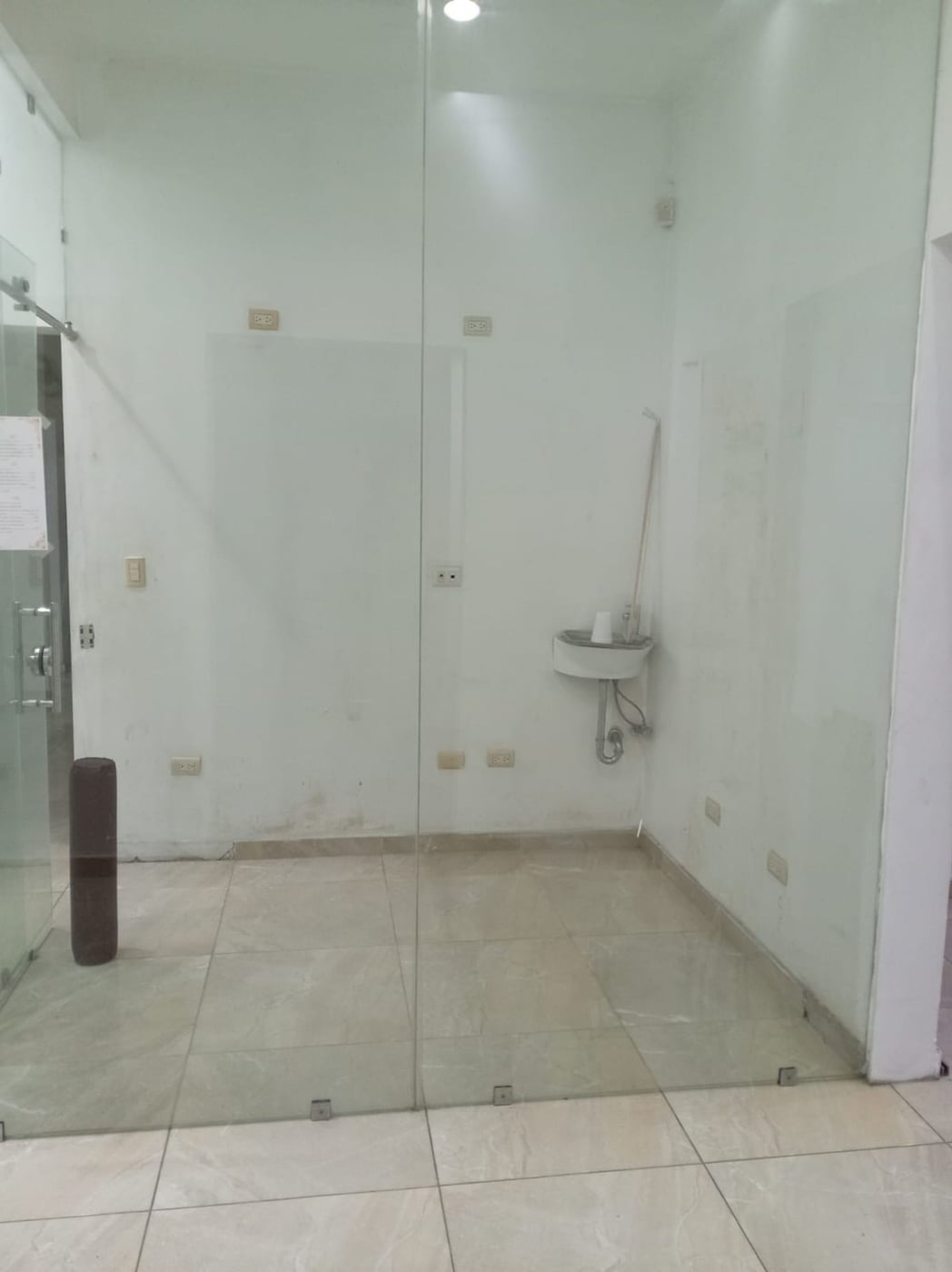 EDIFICIO COMERCIAL EN VENTA. ZONA UNIVERSITA – foto 1