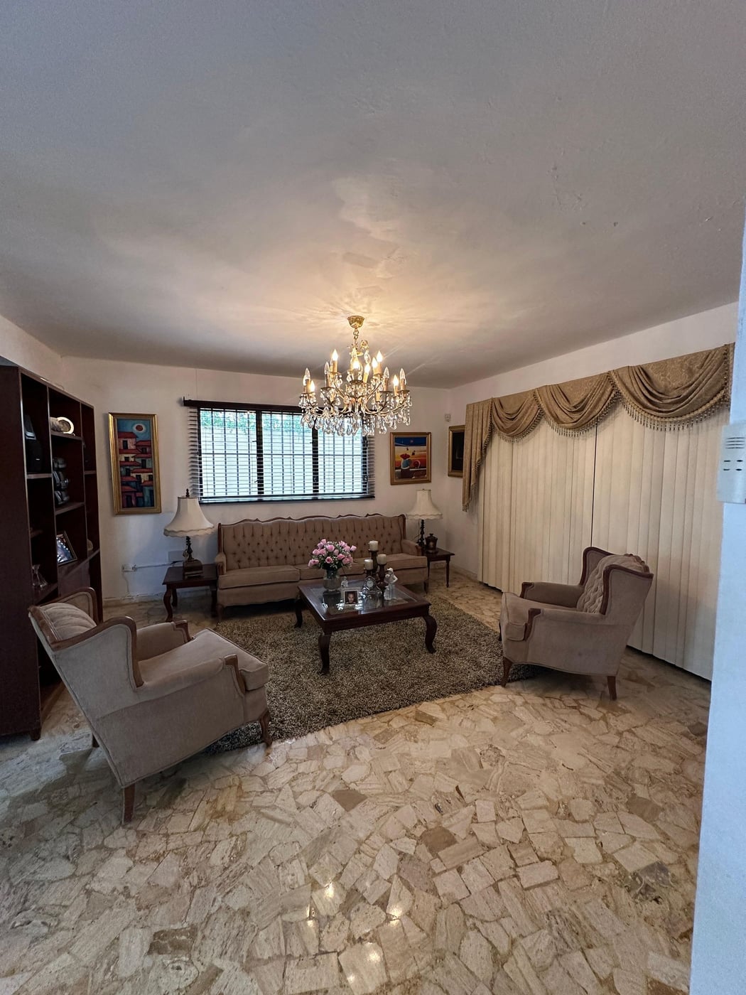 Casa en La Castellana, Santo Domingo – foto 2
