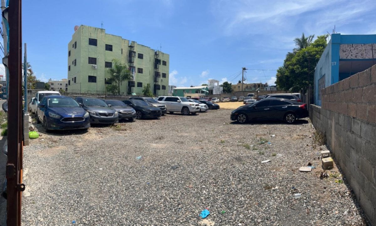Terreno En Reparto Los Tres Ojos, Santo Domingo Es – foto 2