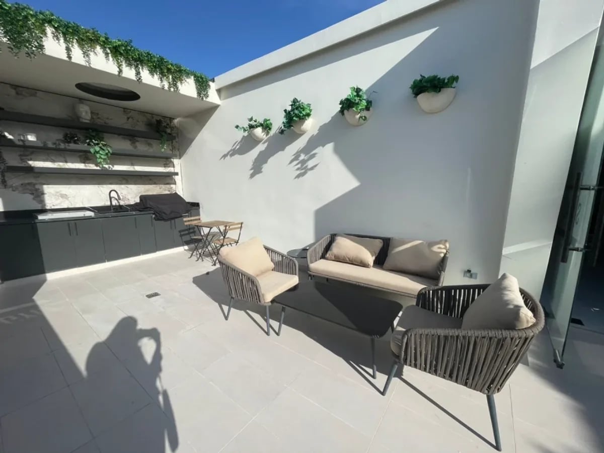 Hermoso y lujoso Apartamento en Corales del Sur – foto 2