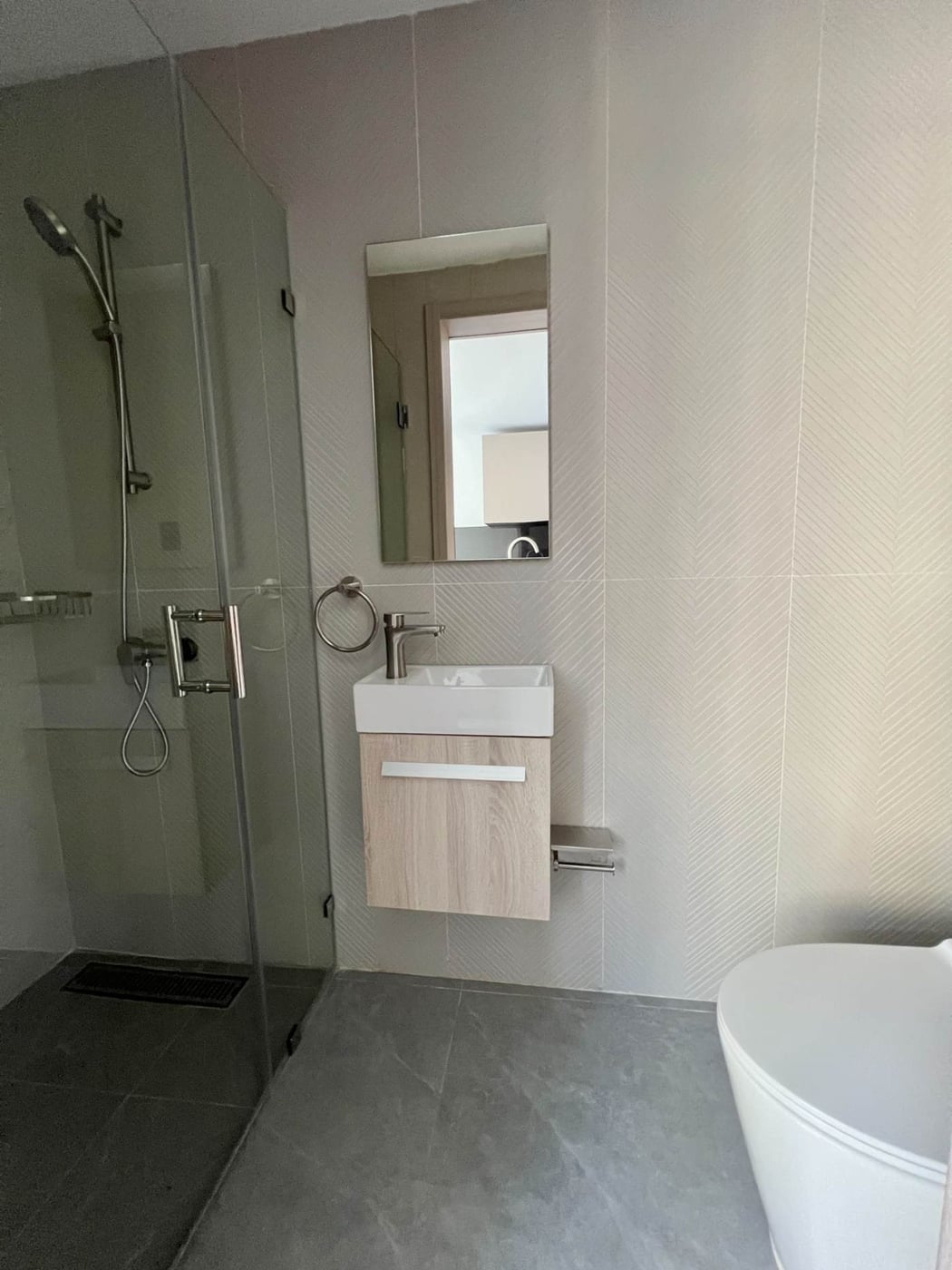 Apto para estrenar en Piantini, 1 hab con LB – foto 4