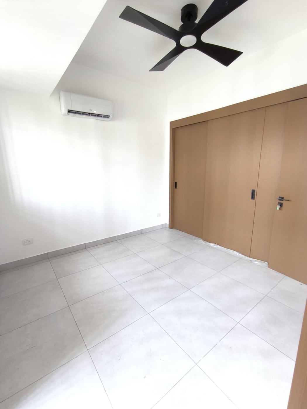 APARTAMENTO NUEVO EN EVARISTO MORALES – foto 7